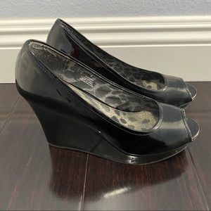 Women Slope Heel Shoes